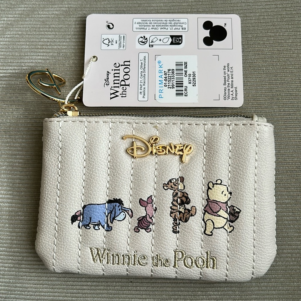Primark Disney Winnie The Pooh Mini Zipper Wallet  New W/Tags